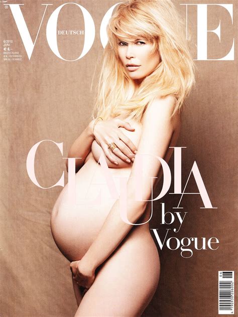 Claudia Schiffer Nude Pregnant In German Vogue Picture