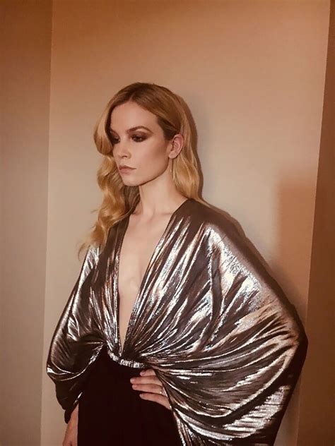 48 hot pictures of sylvia hoeks will turn your world around with her sexy body the viraler