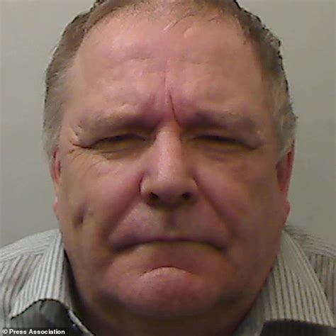 Couple Jailed For Holding Mentally Disabled Woman As `sex Slave´ Daily Mail Online