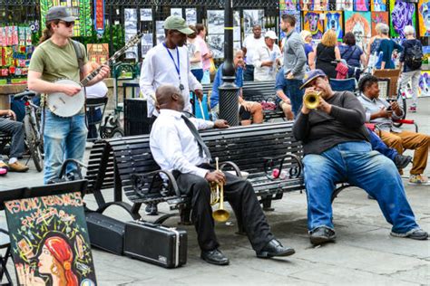 New Orleans Street Performer Jackson Square Entertainment Stock Photos