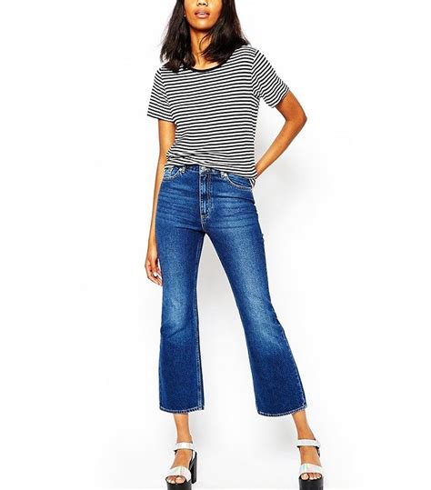 7 Rules For Wearing Cropped Flare Jeans Cropped Flare Jeans Cropped