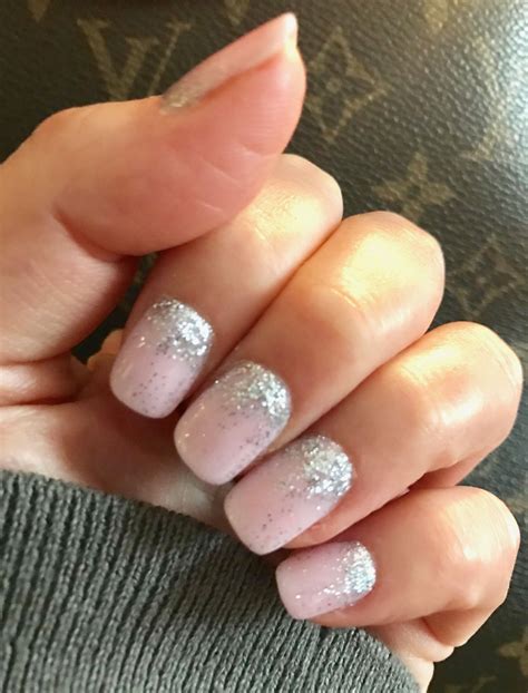 Winterholiday Nails Pale Pink With Silver Glitter Sns Powder Dip
