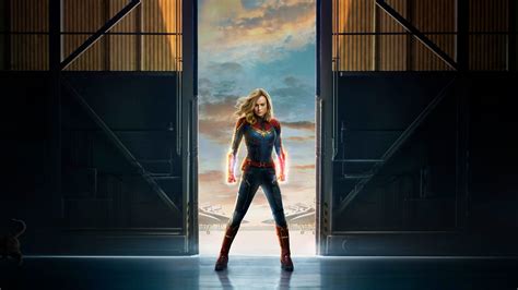 4k Comic Books Captain Marvel Brie Larson Superhero Carol Danvers