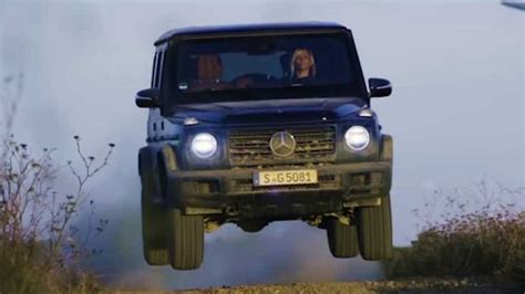 Mercedes Explains How To Drive The New G Class Through Mud