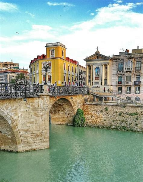 Puente Viejo Sobre El Río Segura En Murcia Murcia España Viajar Por