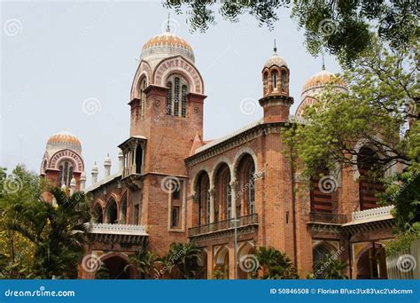 Universidad De Madras En Chennai Tamil Nadu La India Foto De Archivo