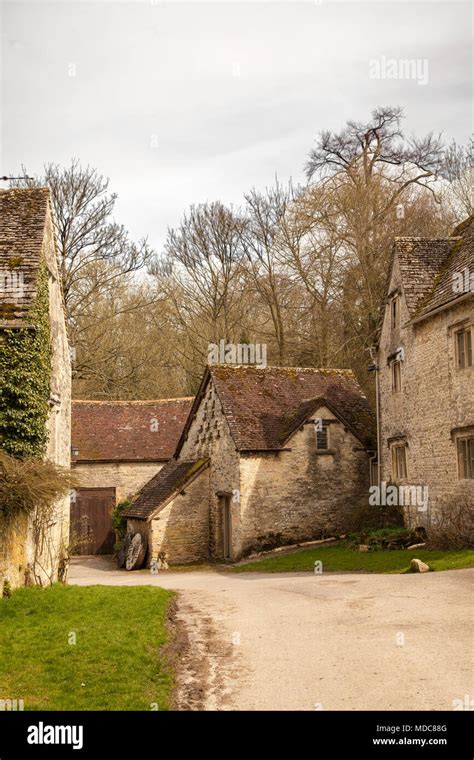 Traditional Cotswolds Stone Farmhouse With Country Lane Winding