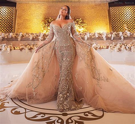 2020 Plus Size Arabic Aso Ebi Gold Luxurious Lace Beaded Wedding