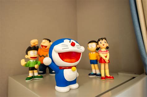 10 Fakta Menarik Doraemon Robot Kucing Dengan Kantong Ajaib Dari Masa