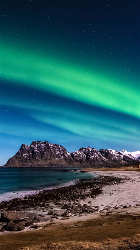 Download Wallpaper 750x1334 Lofoten Islands Norway Aurora Borealis