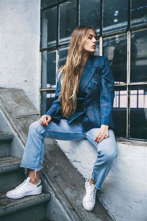 Fall Denim Trends 2019 Guide The Hottest Trends And How To Style Them College Fashion