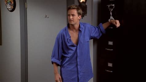 Matthew Perry I 10 Momenti Più Iconici Di Chandler In Friends