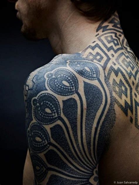 40 Bold Blackwork Tattoos Best Tattoo Designs Back Tattoos For Guys