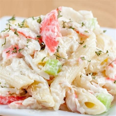 In a large mixing bowl combine mayonnaise, vinegar, lemon juice, sugar,dill,garlic powder, basil and oregano. This pasta seafood salad recipe uses pasta and imitation ...