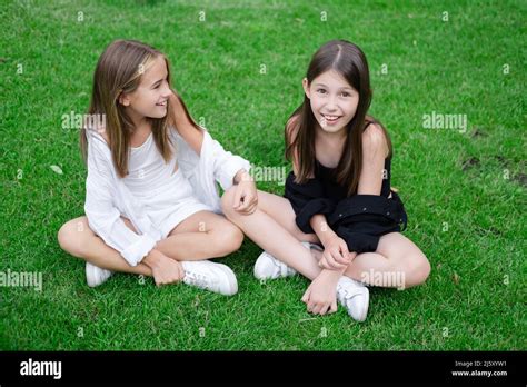 Fraternal Twins Teen Hi Res Stock Photography And Images Alamy