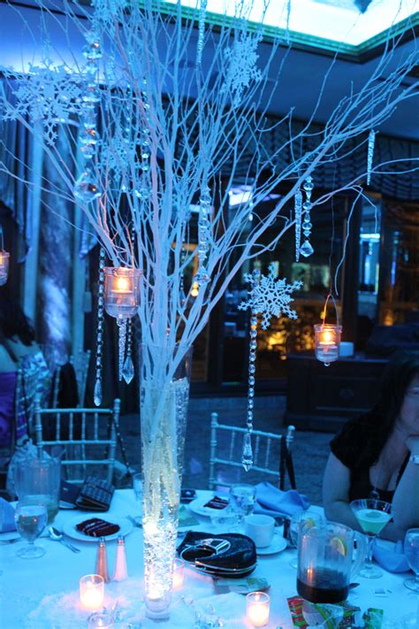 Tree Branch Centerpiece Christmas Wedding Decor 35 Ideas Winter