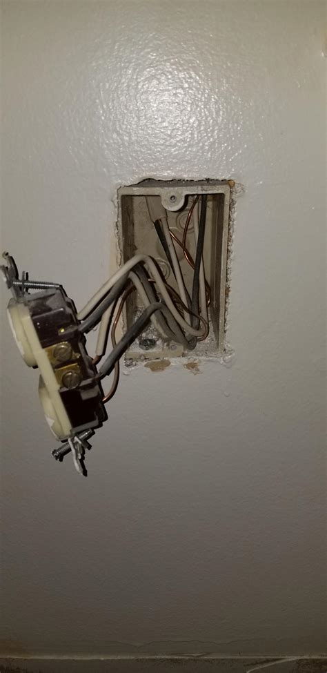 Electrical How To Change Switched Outlets To Half Switched And Half