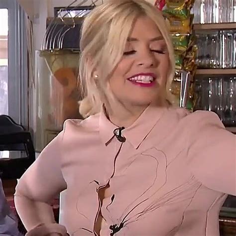 Holly Willoughby Bra Peek Free Bra Tube Porn 8f Xhamster Xhamster