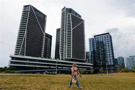 Toronto Condo Rents Hit Record High As Renters Face ‘extreme