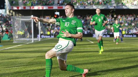 Keane Grabs Hat Trick To Celebrate Ireland Caps Record Eurosport