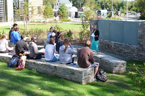 Outdoor Classes Hold Promise For In Person Learning Amid Covid 19