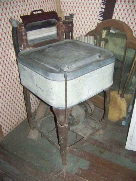 Hours may change under current circumstances Loretta Lynn's Birthplace - Butcher Hollow, Paintsville ...