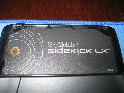 Sidekick Lx 2009 Gets Early Unboxing Intomobile