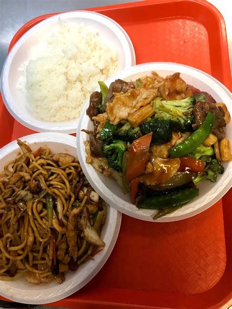 View location map, opening times and customer reviews. China King restaurant | 1011 U.S. 501 Food Lion Center ...