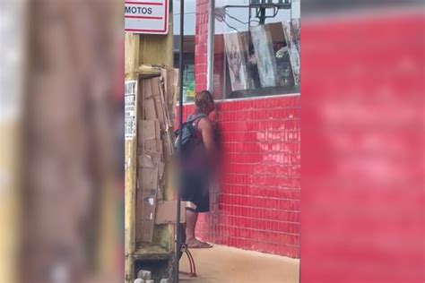 homem é flagrado se masturbando de frente para vitrine de loja em ananindeua assista roma news