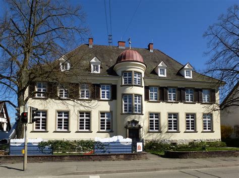 Es freut uns sehr, dass durch ihren besuch auf unsere homepage viele unserer schützlinge ein neues. Wasser, Stadtteil von Emmendingen, das Schulgebäude, März ...