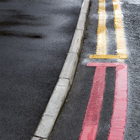 Singledouble Yellow And Red Lines Your Quick Guide Uk