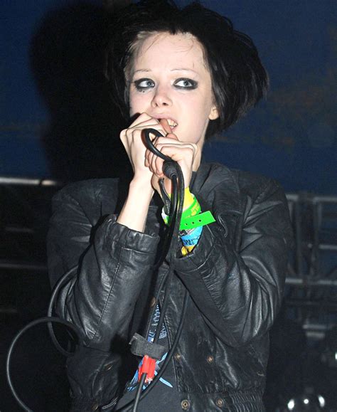Alice Glass Picture 1 Crystal Castles Performing At Day 2 Of The Electric Picnic Festival