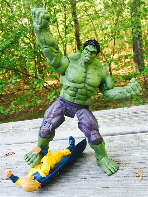 Marvel Select Avengers Age Of Ultron Hulk Figure Review Marvel Toy News