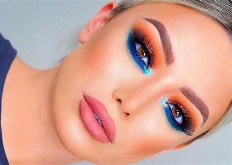 Colorful Makeup Looks To Rock At A Summer Party Beauty Makeup Tips Glasses Makeup Skin Makeup