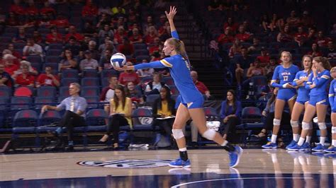 No 13 Ucla Womens Volleyball Secures Sweep In Tucson Youtube
