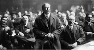 1936 : le discours de victoire de Léon Blum à la Chambre | RetroNews ...
