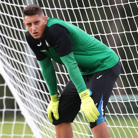 Gollini joined hellas verona in 2014 from manchester united. Anche Pier Gollini Firma con Reusch - Più Sport