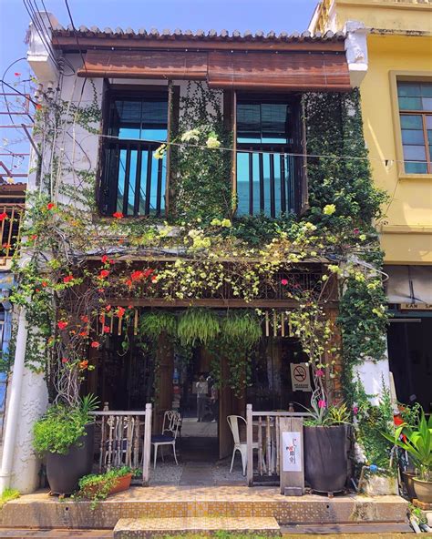 10 Most Instagrammable Cafes In Melaka You Need To Visit Foodie