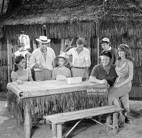 Gilligans Island Cast Members From Left Dawn Wells Jim Backus