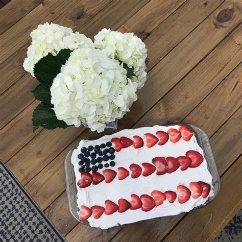 Usa Flag Cake Recipe Fresh Strawberries Blueberries Cake Flag Cake Recipe Cake Recipes