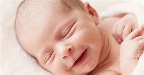 Babylachen: Ab wann lachen Babys? - dm Online Magazin