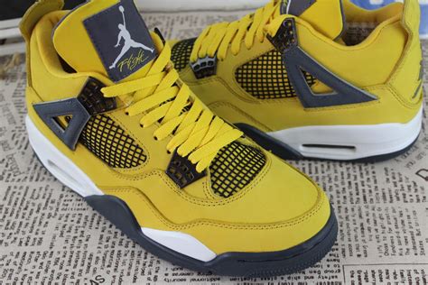 Air Jordan 4 Retro Ls Lightning Tour Yellow