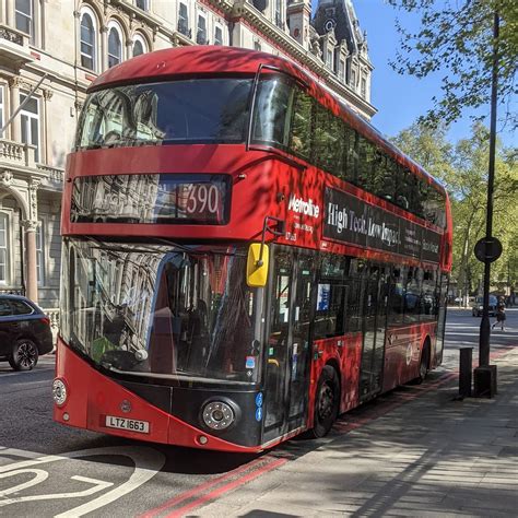 LTZ1663 LT663 Wright NBFL Metroline Route 390 Gros Flickr