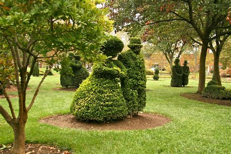 Cool Columbus Topiary Garden