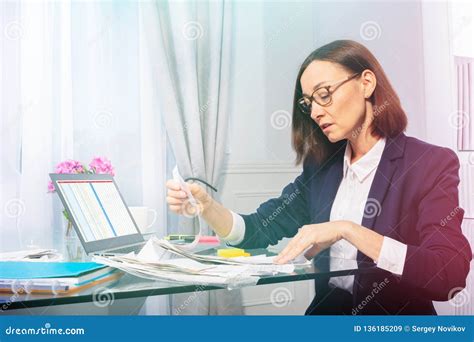 Business Woman Doing Paperwork In The Office Stock Image Image Of