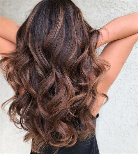 Stunning Dark Chocolate Brown Hair Color With Caramel Highlights For