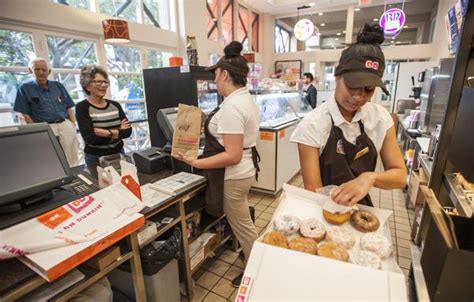 Dunkin Who Doughnut Wars About To Heat Up Orange County Register