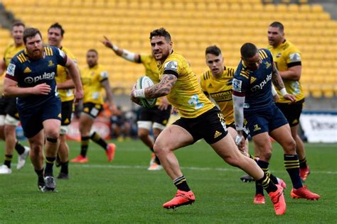 The three domestic competitions formed were super rugby unlocked (south africa, 7 teams), super rugby aotearea (new zealand 5 teams) and super rugby au (5 teams). Super Rugby Aotearoa team by team preview round 10 - Super Rugby | Super 15 Rugby and Rugby ...
