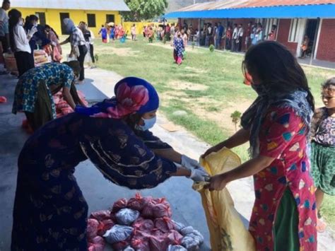 How To Share Feed 100 Pregnant Women And New Mothers In Nepal Globalgiving