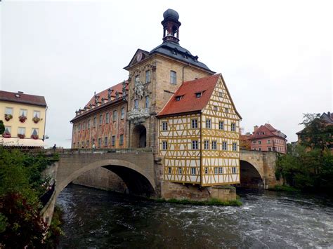 Bamberg altstadt is the old town area in the city of bamberg which served as a crucial link with the poland and pomerania slav people. Altes Rathaus Bamberg - Main Radweg